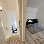 Lägenhet Stylish 3 By Homing